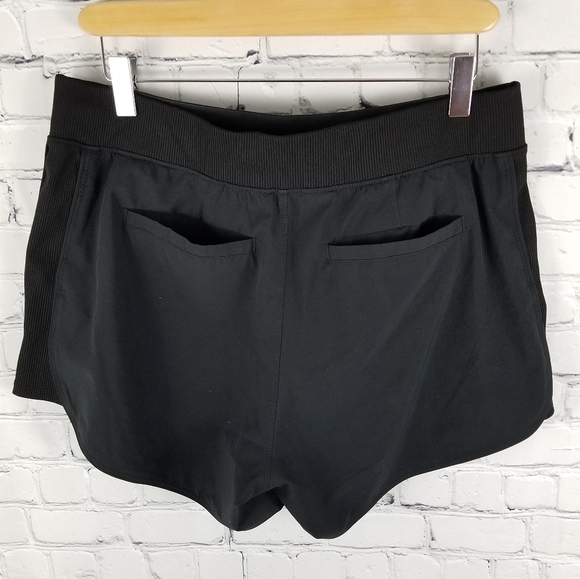 APANA | stretch athletic run pocket shorts - Picture 4 of 7